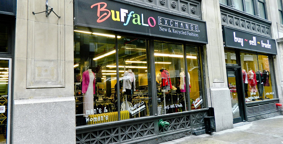 Fachadas de Lojas de Roupas Femininas Buffalo Exchange