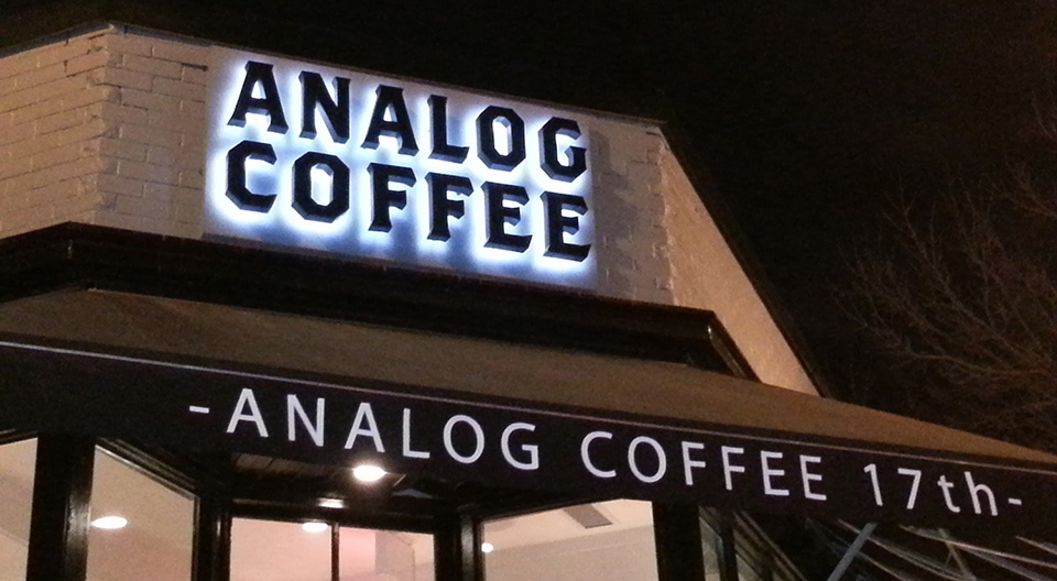 Letreiro de Led Analog Coffee