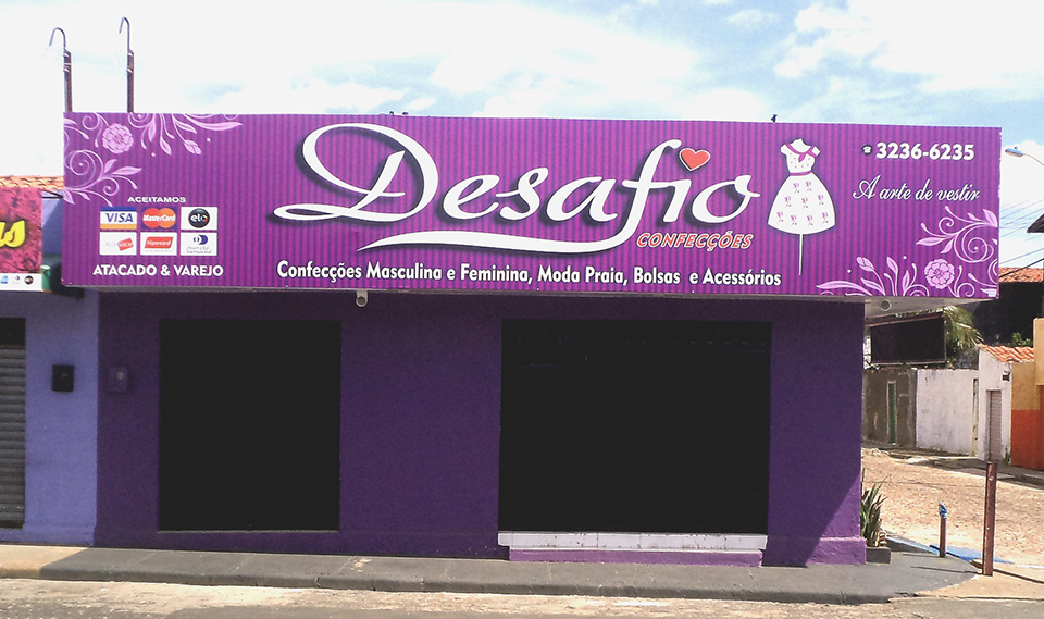 fachada de loja em lona